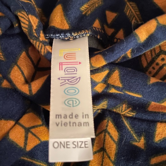 💙💛 Lularoe Leggings 💛💙 - Picture 3 of 3